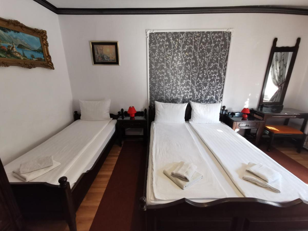 Via Transilvanica Sighisoara Hotell Exteriör bild